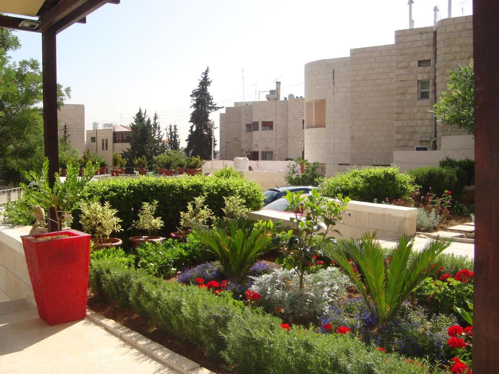 Villa Dia - Guest House Amman Exterior foto